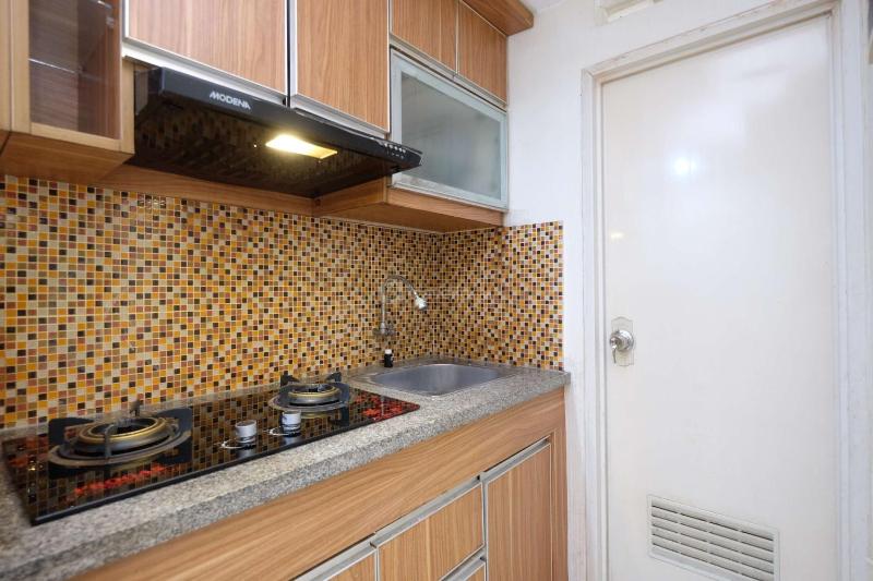 Comfort Stay 2BR at Bogor Valley Apartment By Travelio - image 5