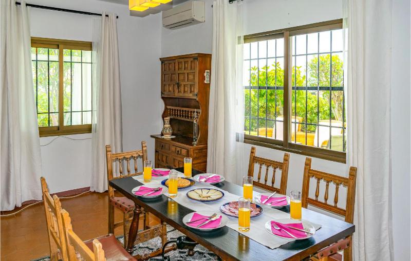 Nice home in La Cala de Mijas - image 28