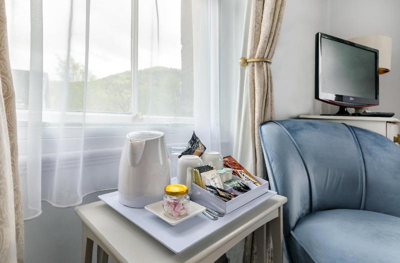 Large Double Room image 2