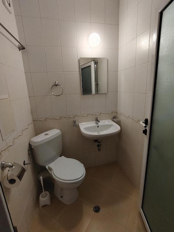 Budget Double or Twin Room image 2