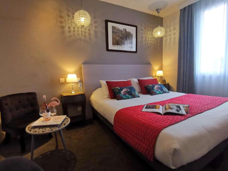 Club Double Room (17 m2) image 1