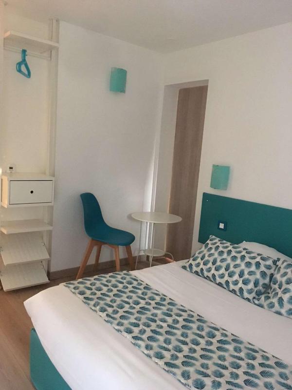 Superior Double Room image 4