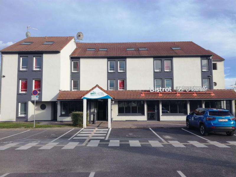 Comfort Twin Room - Main building image 1