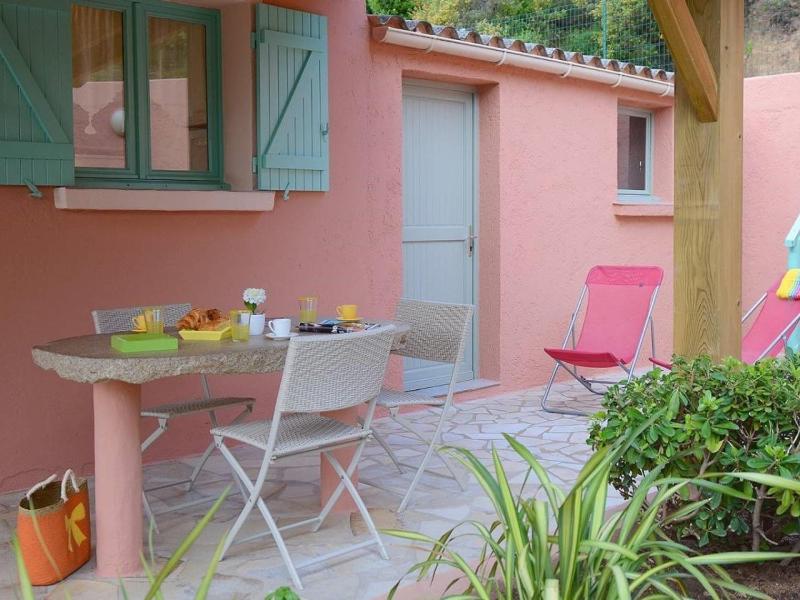 Two-Bedroom Villa image 1