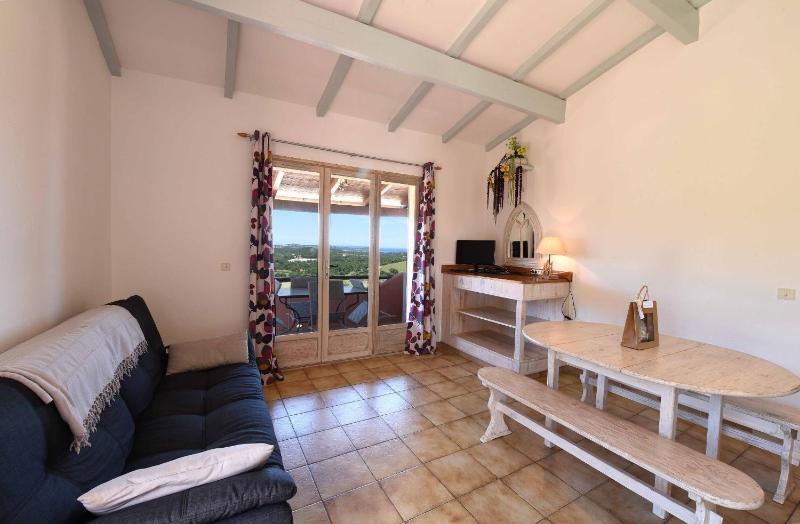 One-Bedroom Family Apartment image 1