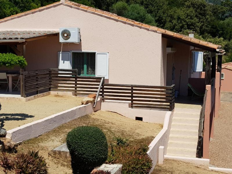 Three-Bedroom Villa image 3