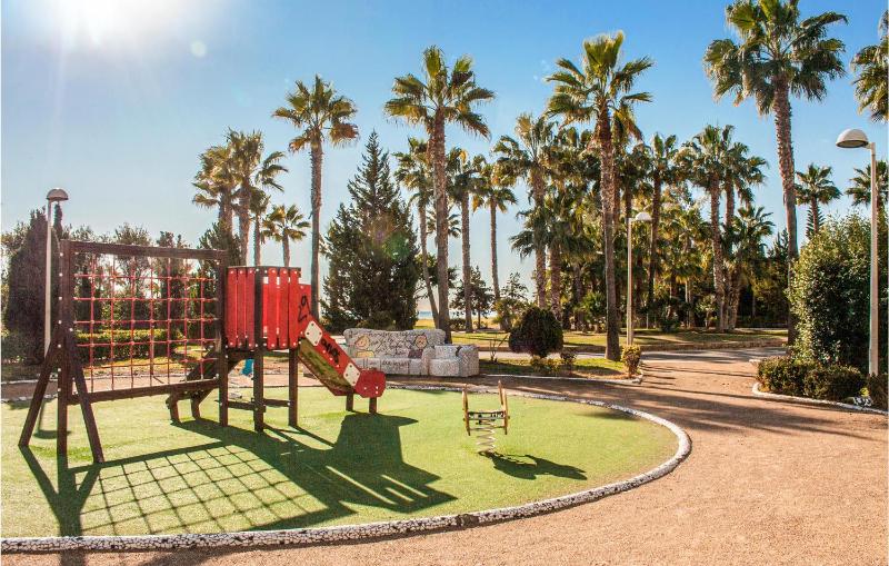 Two-Bedroom Apartment image 4