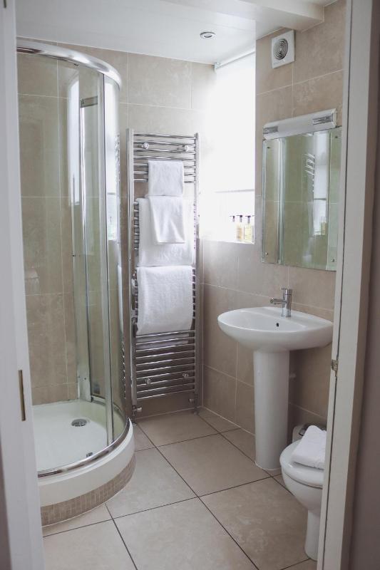 Standard Double Room image 4