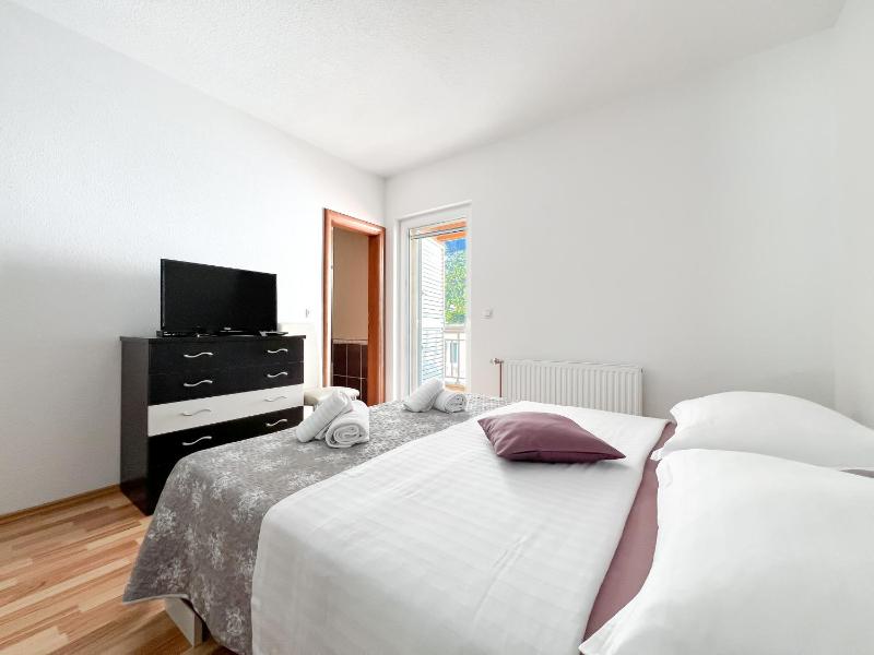House Basta - Free beach parking - image 17