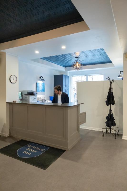 ByWard Blue Inn - image 15
