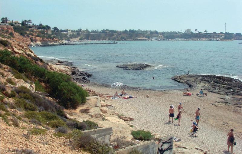 2 Bedroom Lovely Home In Orihuela Costa - image 17