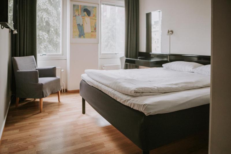 Standard Double Room image 1
