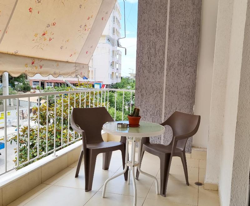 Arte Apartment - image 6