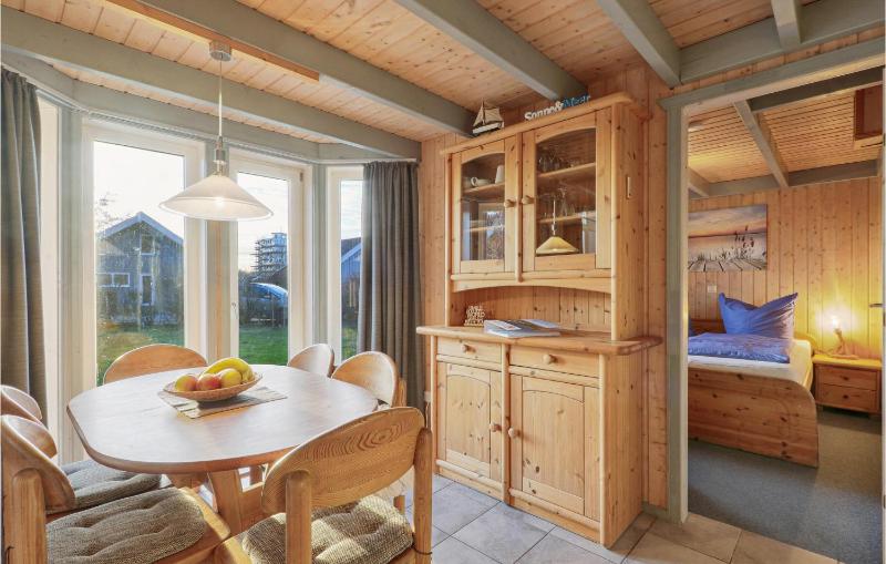 Cozy Home In Rechlin With Wifi - image 8