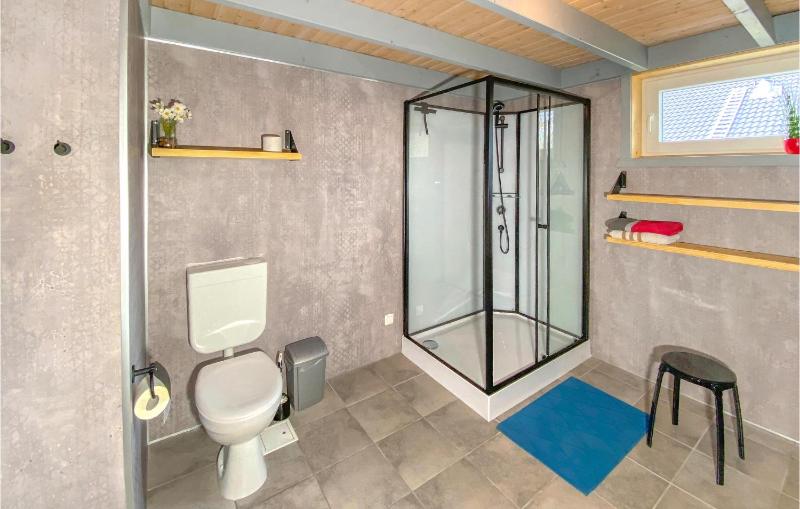 Cozy Home In Rechlin With Wifi - image 12