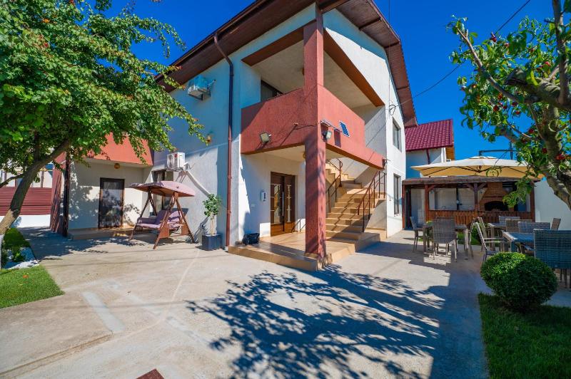 Casa Voicu - image 1