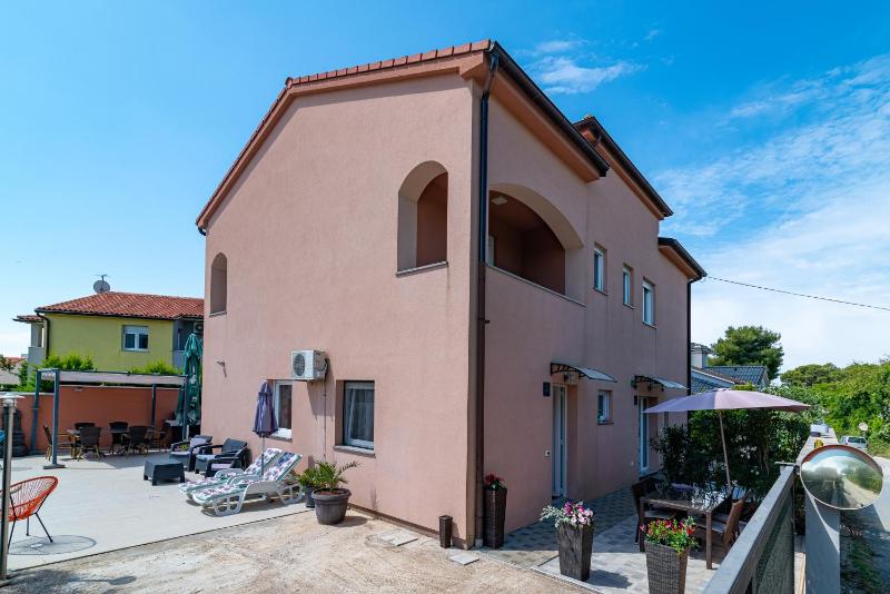 Family-friendly apartments with swimming pool Pula - 21314 - image 23