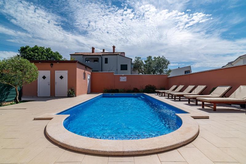 Family-friendly apartments with swimming pool Pula - 21314 - image 28