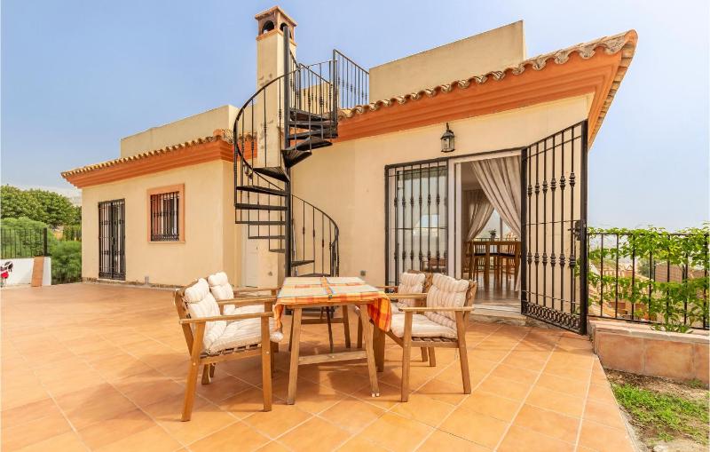 Cozy Home In Benalmádena - image 13
