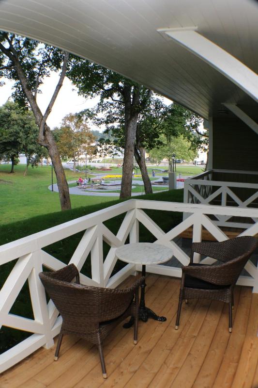 Apartment with Terrace image 2