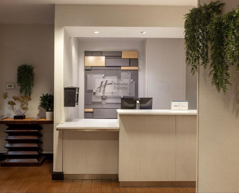 Holiday Inn Express - Times Square By IHG - image 14