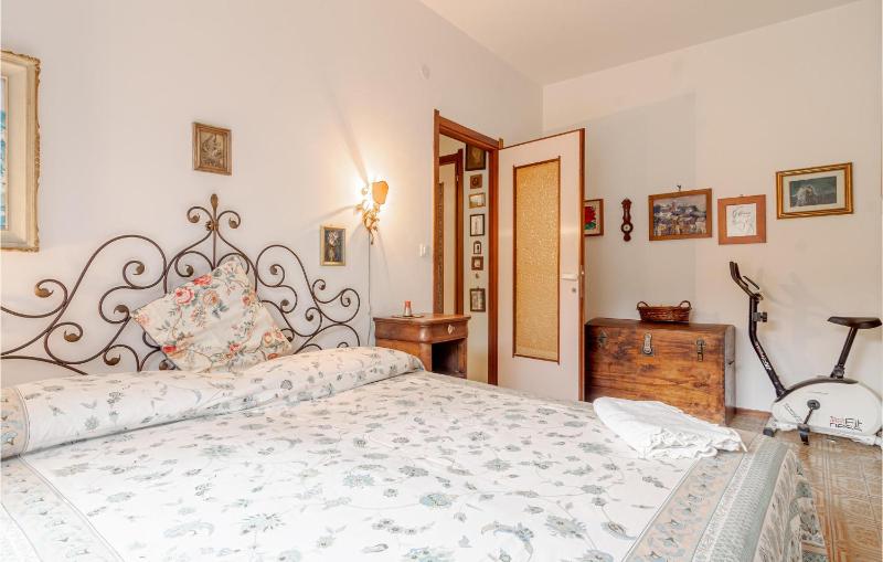 1 Bedroom Lovely Apartment In Rapallo - image 10