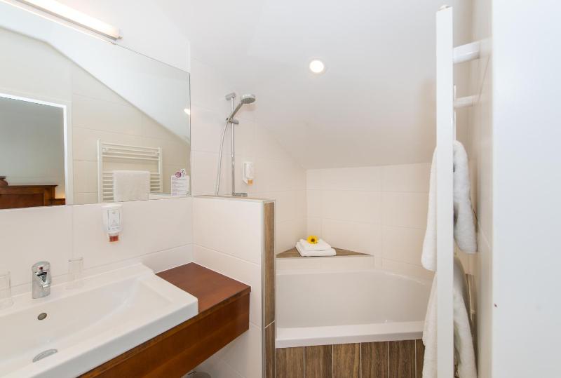 Triple Room image 1