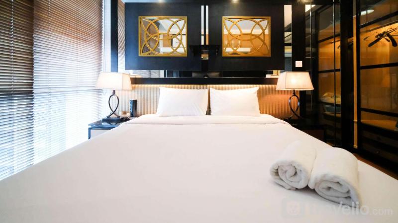 Spacious 2BR at The Via and The Vue Apartment Surabaya By Travelio - image 1