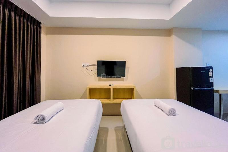 Good Deal and Homey Studio De Prima Apartment By Travelio - image 12