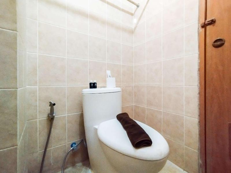 Minimalist 2BR at Pinewood Jatinangor By Travelio - image 14