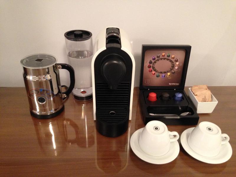 Tides Inn Hotel - image 25