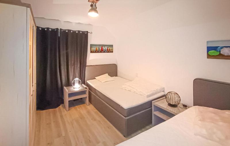Beach Front Apartment In Büsum With Sauna - image 22