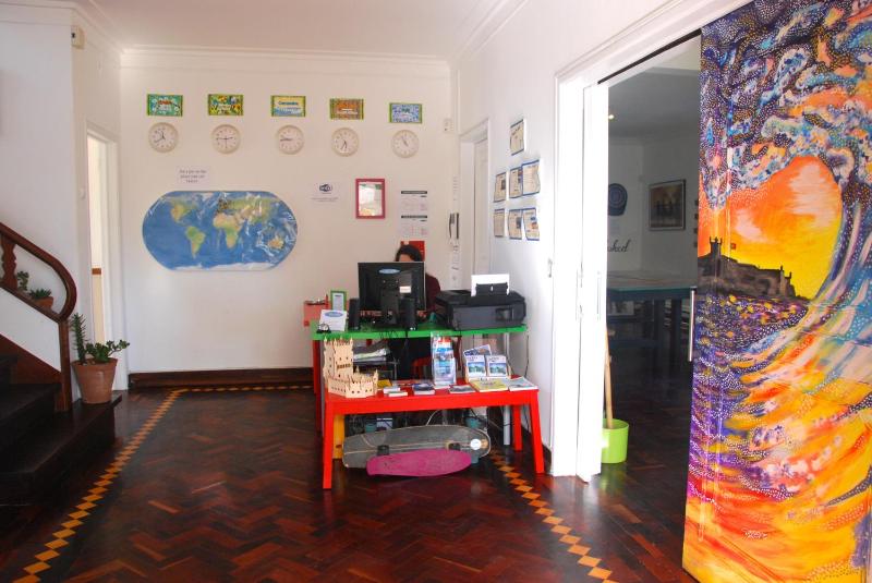 Carcavelos Surf Hostel - image 40