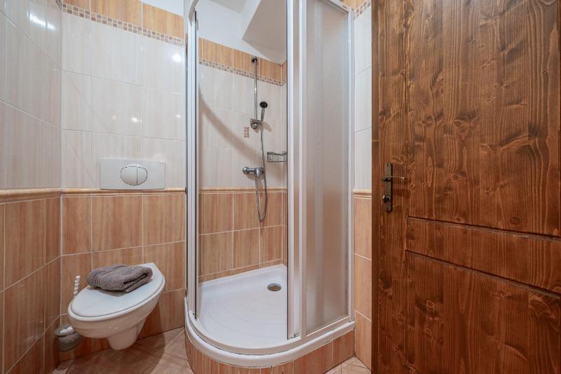 Deluxe Triple Room image 2