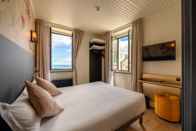 Double Room Sea Side image 1