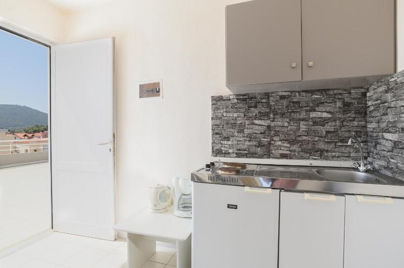 Apartment image 2