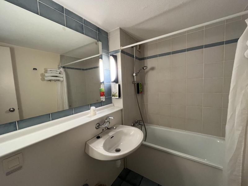 Economy Double Room image 1