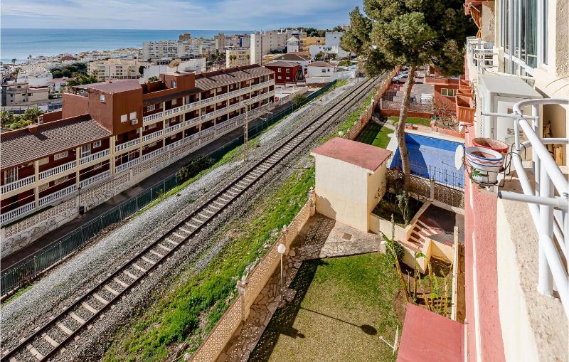 Beach Front Apartment In Torremolinos - image 21