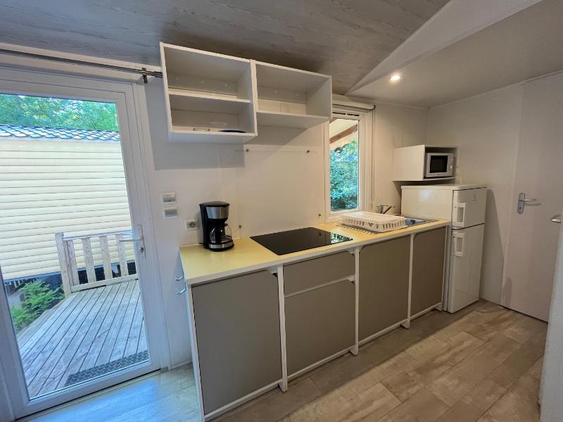 Mobile Home image 3