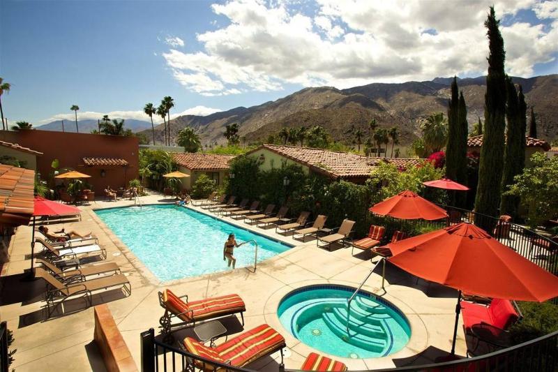 Los Arboles Hotel - image 1