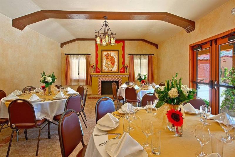 Los Arboles Hotel - image 42