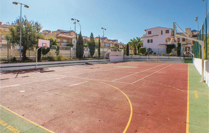 3 Bedroom Gorgeous Home In Gran Alacant - image 10