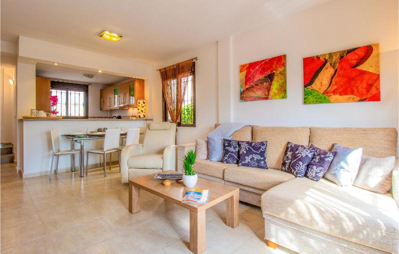 Awesome Home In Orihuela Costa With Swimming Pool - image 16