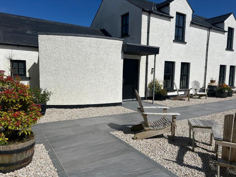 Two-Bedroom Cottage with Ocean View image 4