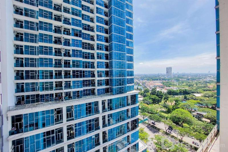 Nice and Homey 1BR at Brooklyn Alam Sutera Apartment By Travelio - image 10