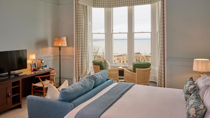 Junior Suite image 4