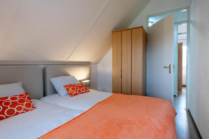 Three-Bedroom House image 2