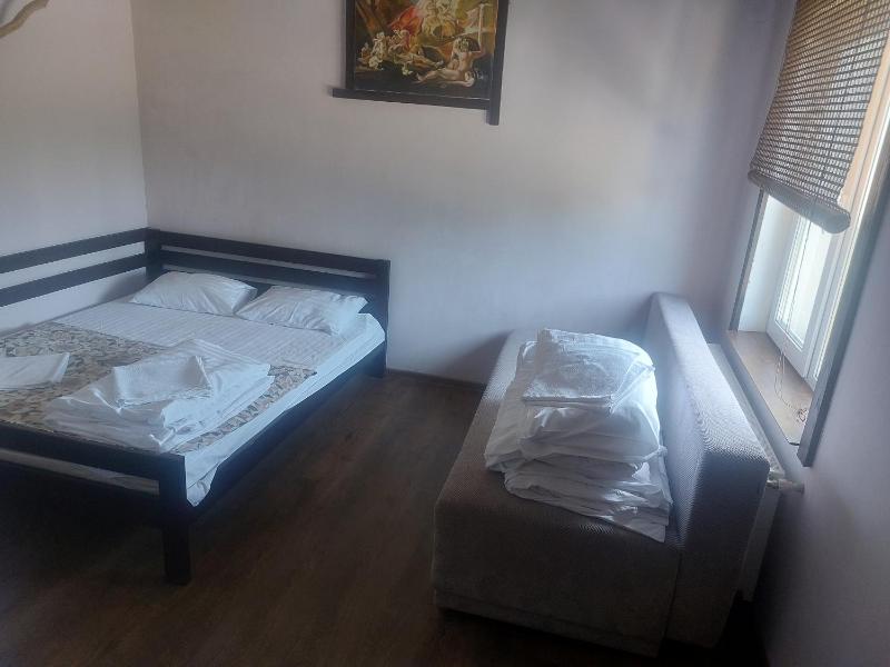 King Room with Two King Beds image 2