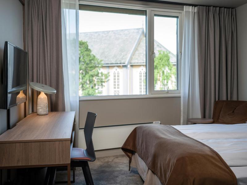 Quality Hotel Saga - image 31