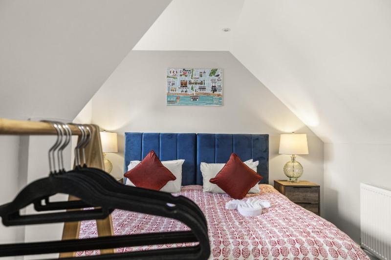 Buzzing Brighton Apartment 6 By My Getaways - image 26